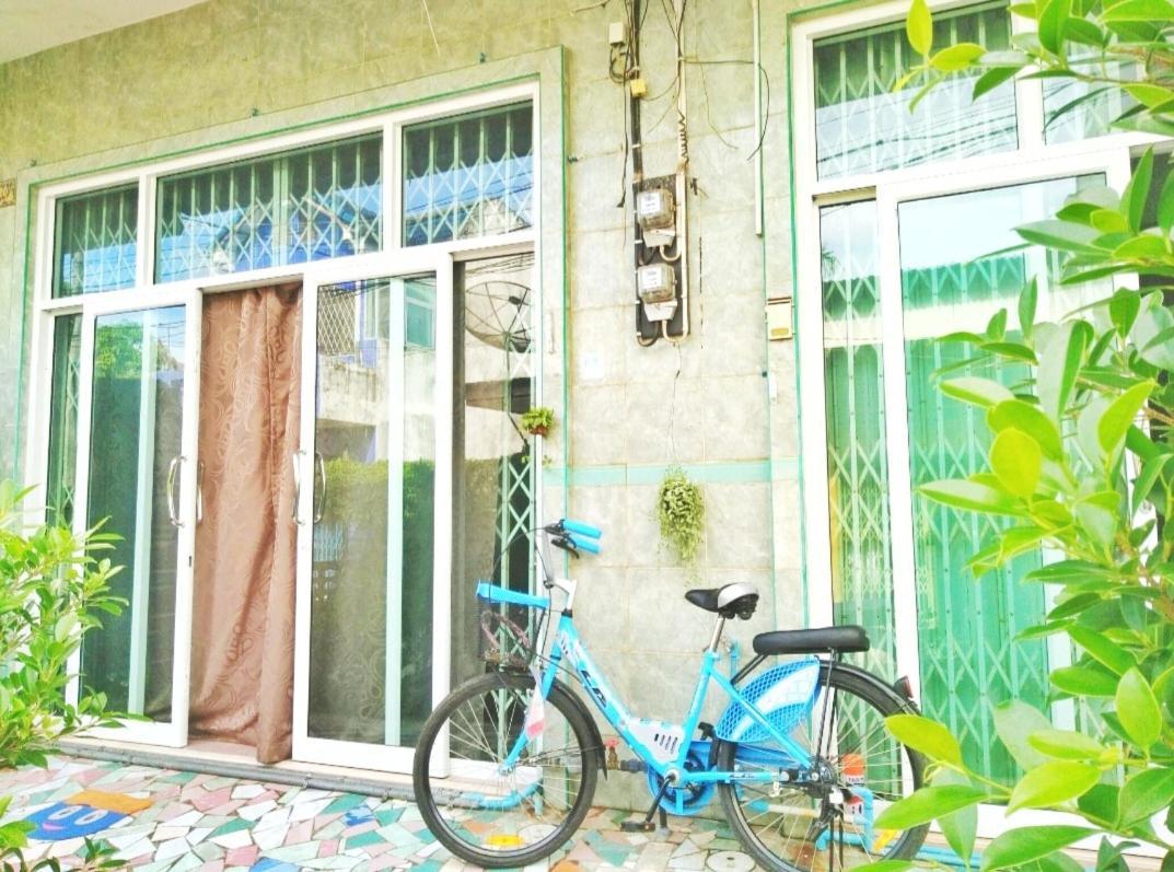 מלון האט יאי House 1 For 6 Paxs Whole House Not Share מראה חיצוני תמונה